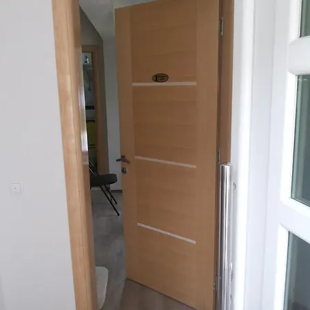 Apartamento Edina Neum