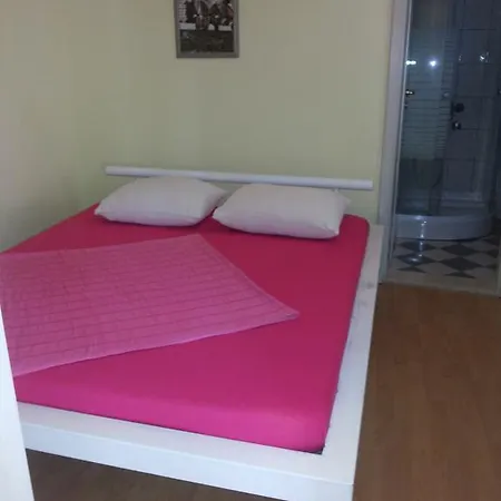 Edina Apartamento Neum